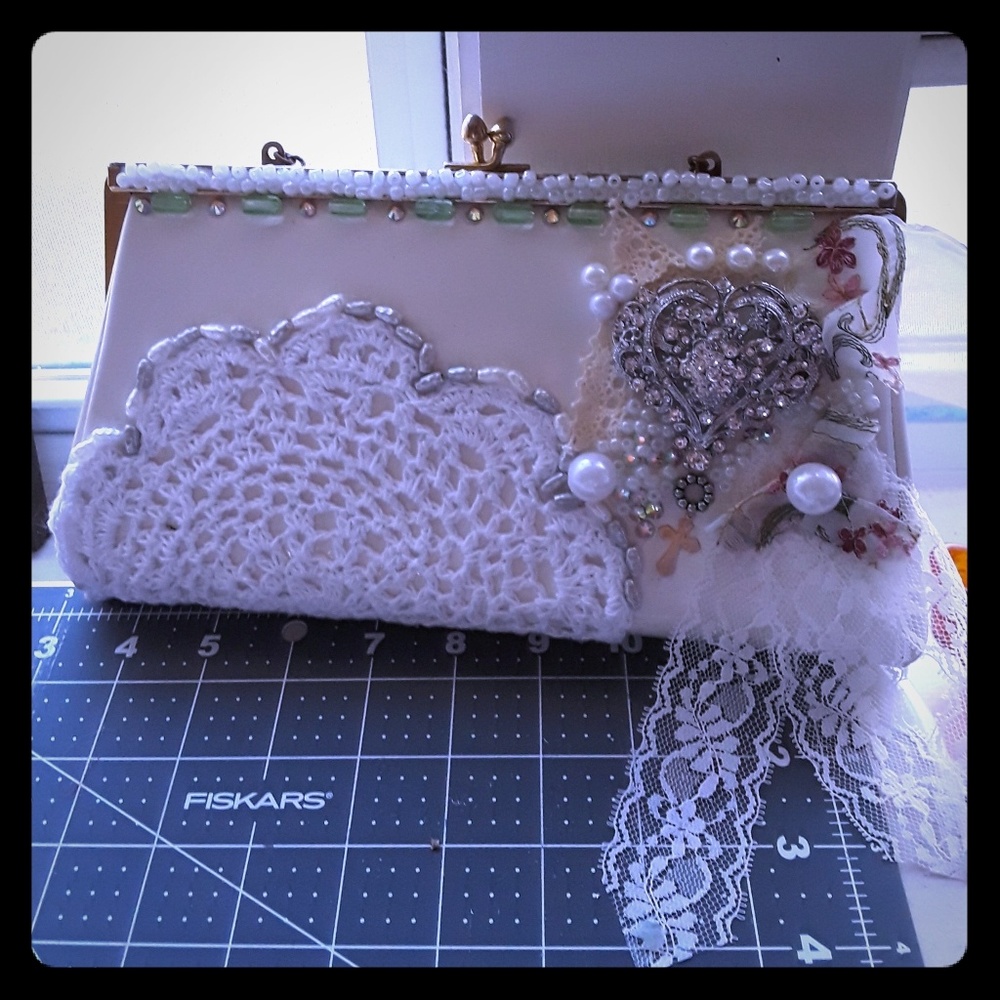 Upcycled Ande beaded wedding clutch